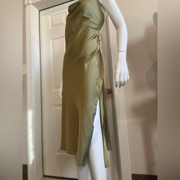 Kilo Brava~For Playful Promises~Olive~Relaxed Fit~Slip Dress~Leg Slit~Size 2X - Picture 6 of 16